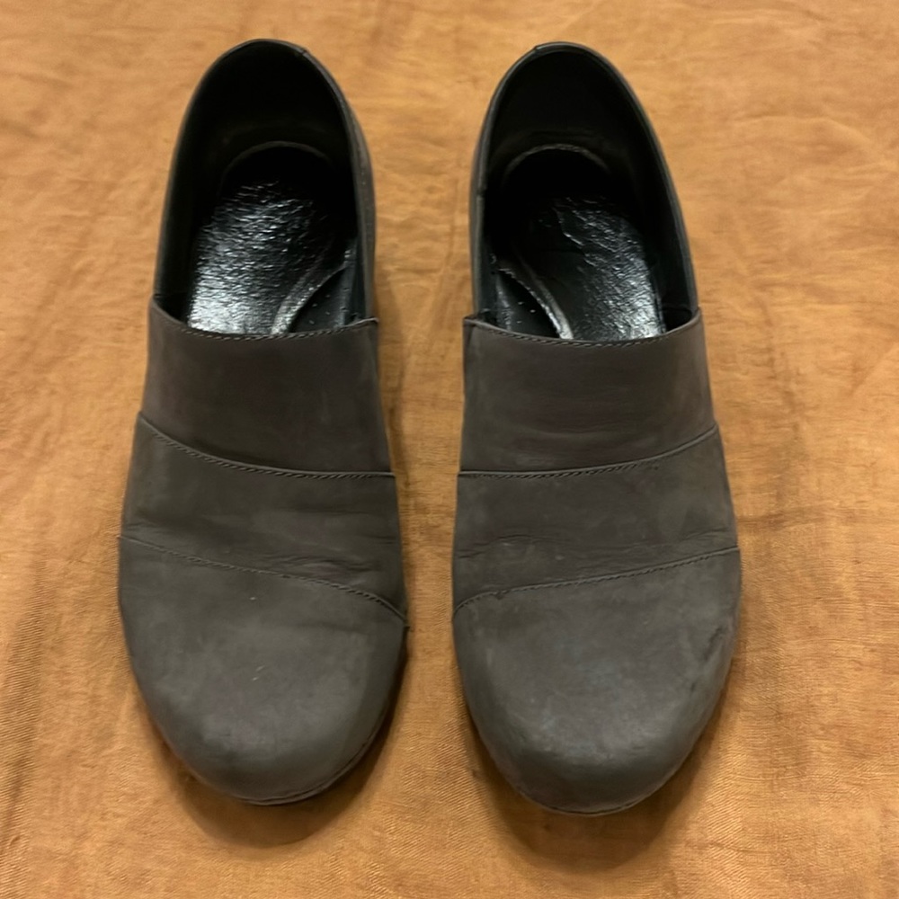 Dansko Tenley grey suede clogs. Size 38
